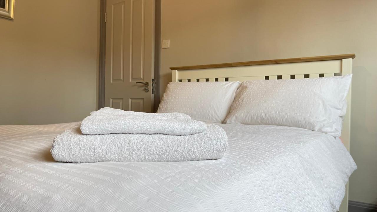 Spacious Double Room With Private Bathroom In Quiet Area Only 20 Min To Central London Streatham Vale Экстерьер фото
