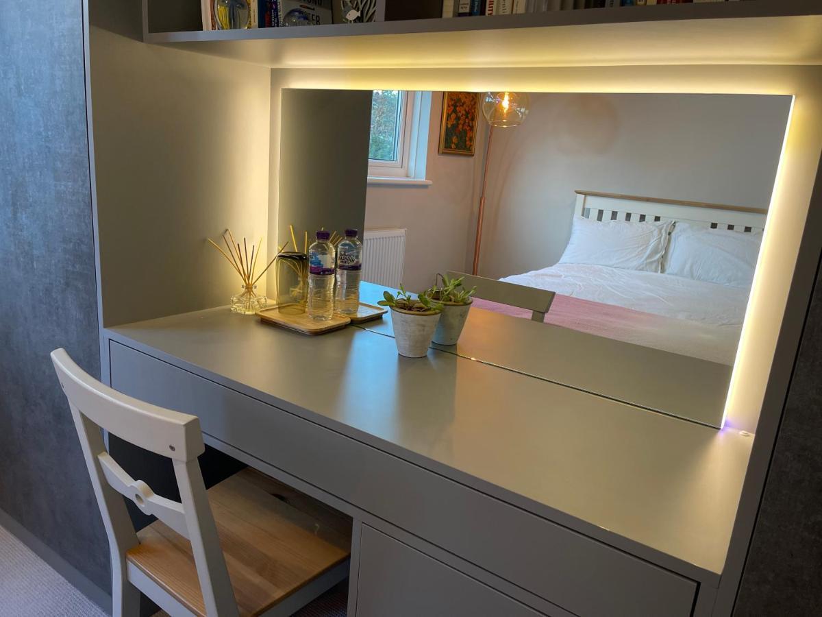 Spacious Double Room With Private Bathroom In Quiet Area Only 20 Min To Central London Streatham Vale Экстерьер фото